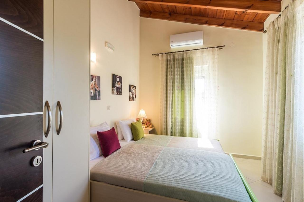 Villa Chara Chania Agia Marina Esterno foto